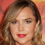 Arielle Kebbel Bio, Wiki, Age, Family, Parents, Husband, Movies and Net Worth