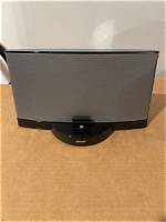 Can a Bose Sounddock Be Used with an iPhone?