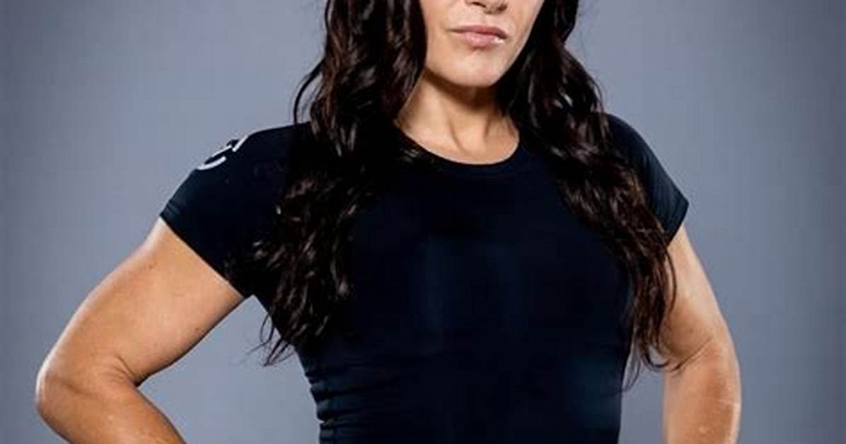 Cat Zingano Age, Wikipedia, Biography, Children, Salary, Net Worth, Parents.
