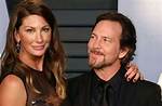 Eddie Vedder Wife, Net Worth, Height, Age, Wiki, Kids, Family