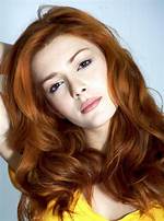 Elena Satine: Husband, Net Worth, Tattoos, Smoking & Body Measurements