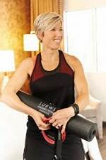 Erin Oprea Age, Wiki, Height, Married, Wedding – Celebrity Personal Trainer Facts
