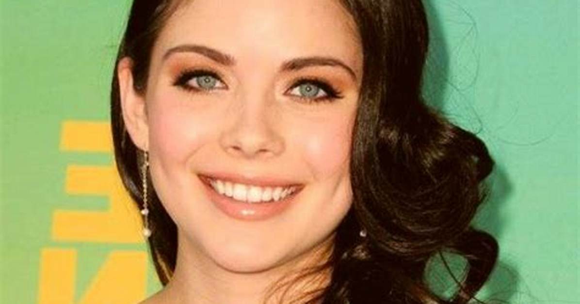 Grace Phipps Bio, Wiki, Age, Height, Family, Husband, Movies and Net Worth.