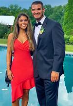 Hillary Gallagher (Mitch Trubisky’s Girlfriend) Bio – Age, Wiki, Height, Engaged, Married, Net Worth