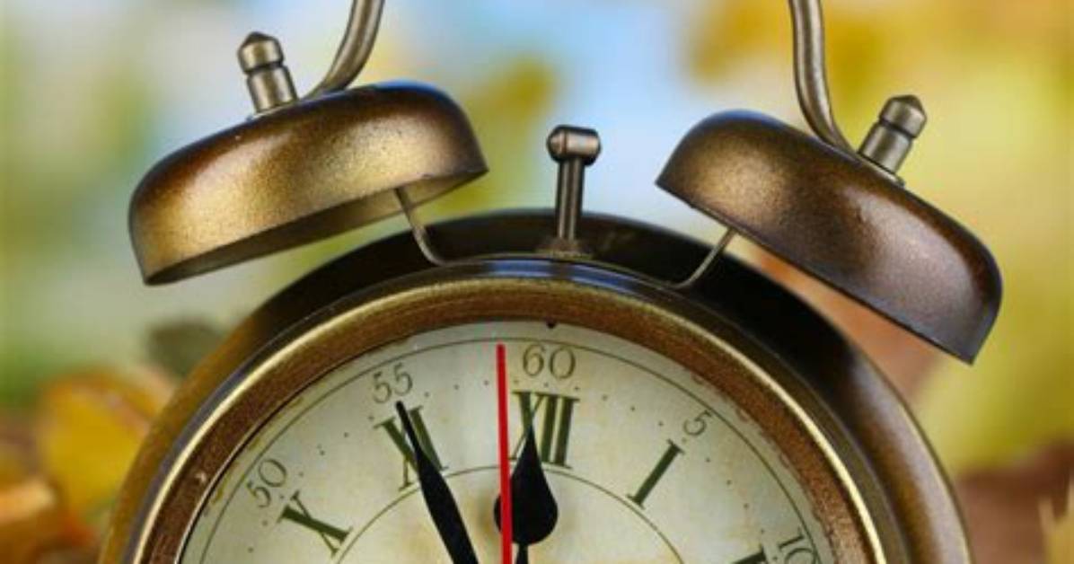 How Do I Get My Clock Back on My Home Screen?
