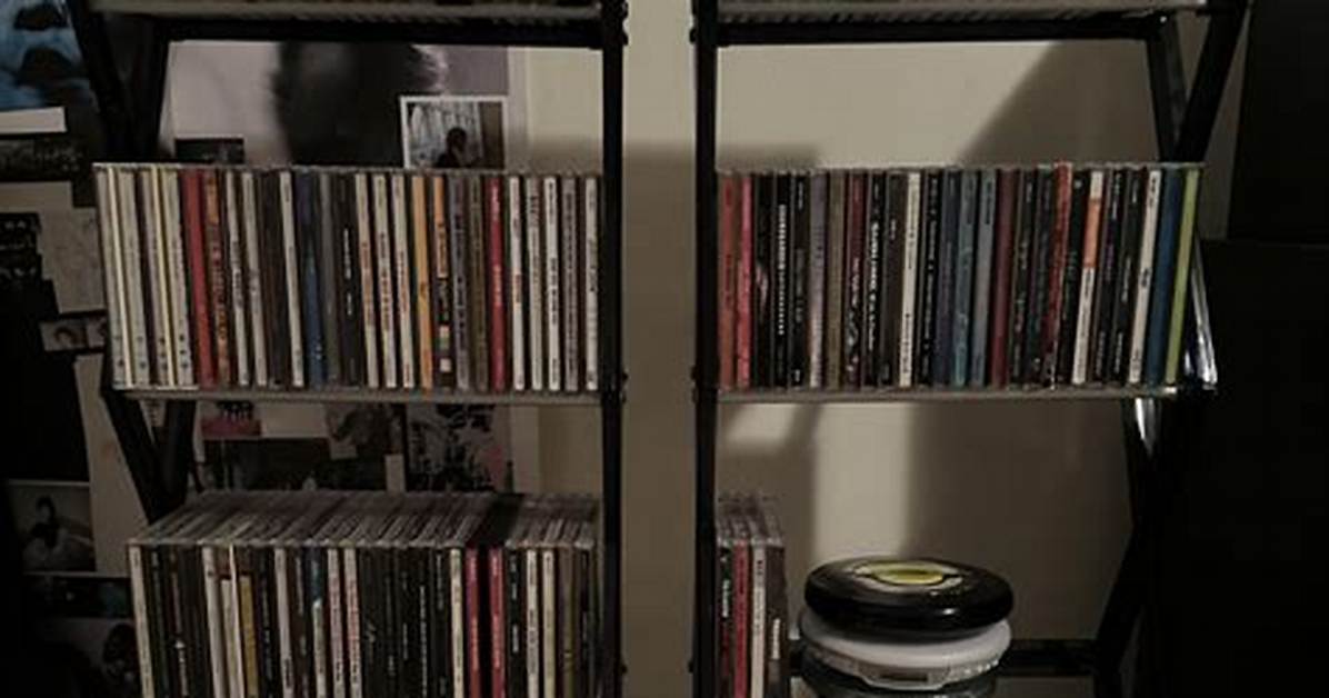 How Do I Get the Second Cd out of My Case?