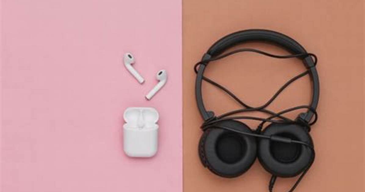 How Do You Get Both Wireless Earbuds to Work at the Same Time?