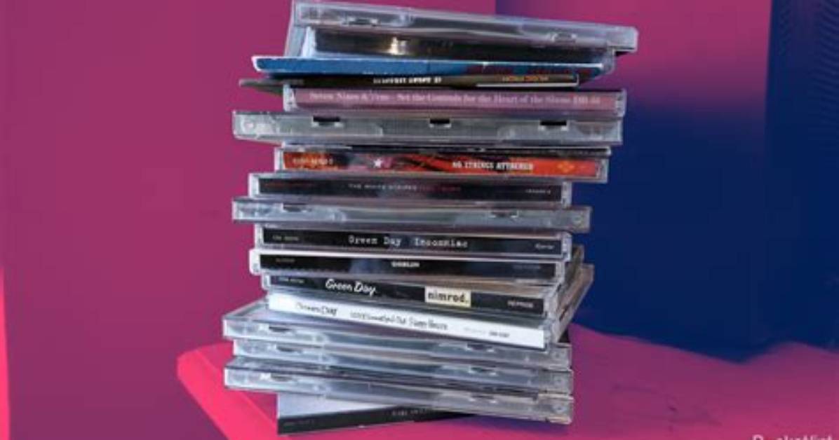 How Do You Stack Cds?