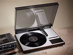 How Does a Bang and Olufsen Turntable Work?