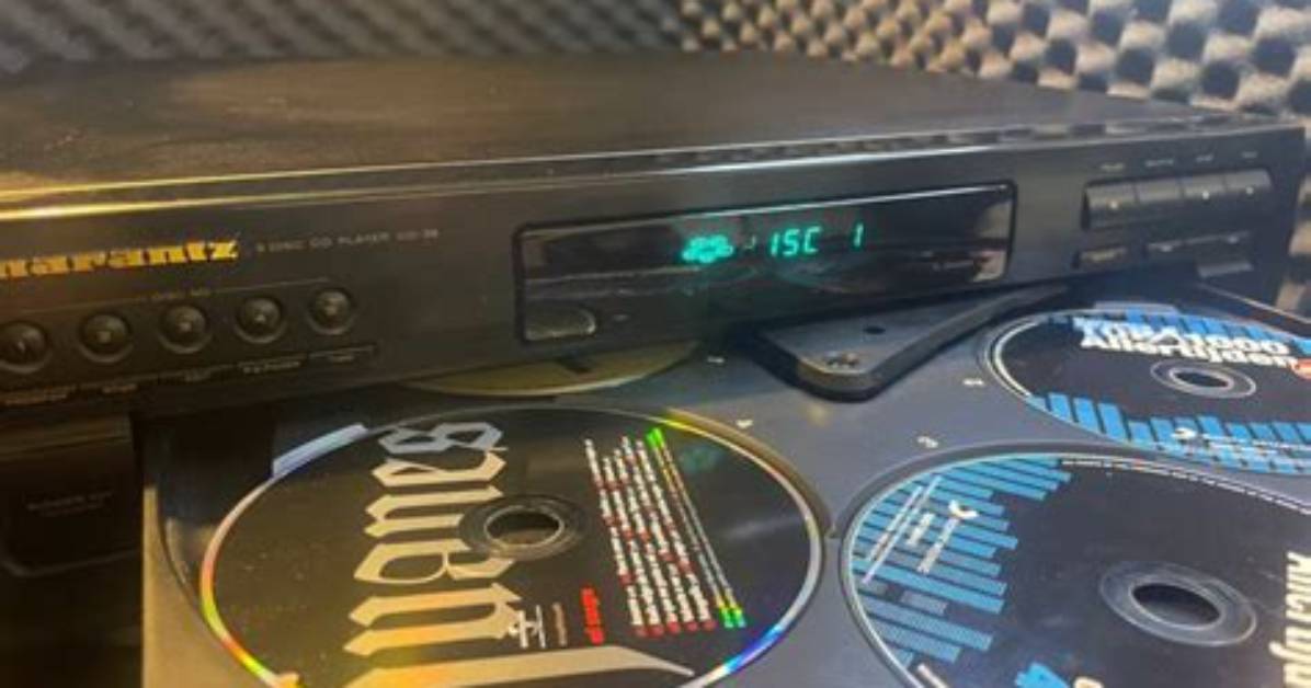 How Many Discs Does a Marantz Cc-65Se Have?
