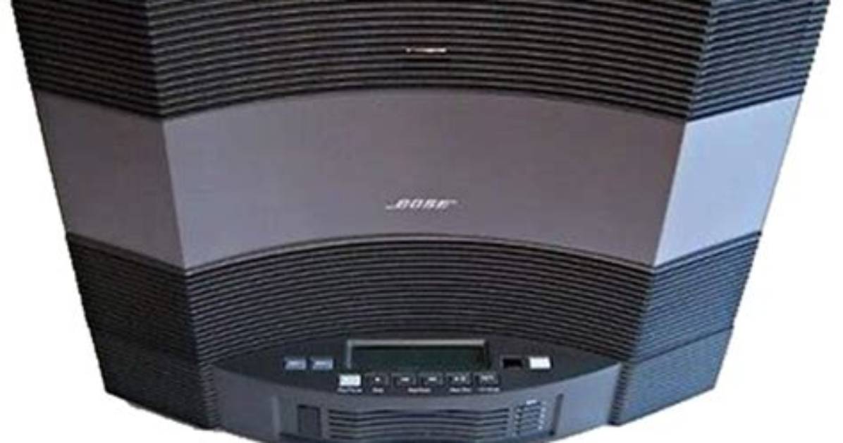 Is the Bose Acoustic Wave Music System Ii Compatible with Cd?