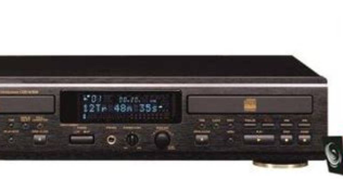 Is the Denon Cdr W1500 Dual Drive Cd Recorder Compatible?