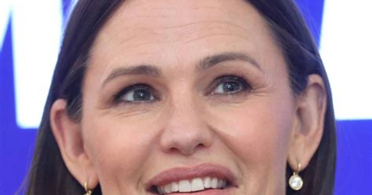 Jennifer Hansler Bio/Wiki Age, Height, Husband, Cnn, and Net Worth