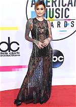Kehlani Height, Age & Measurements – How Tall Is Kehlani?