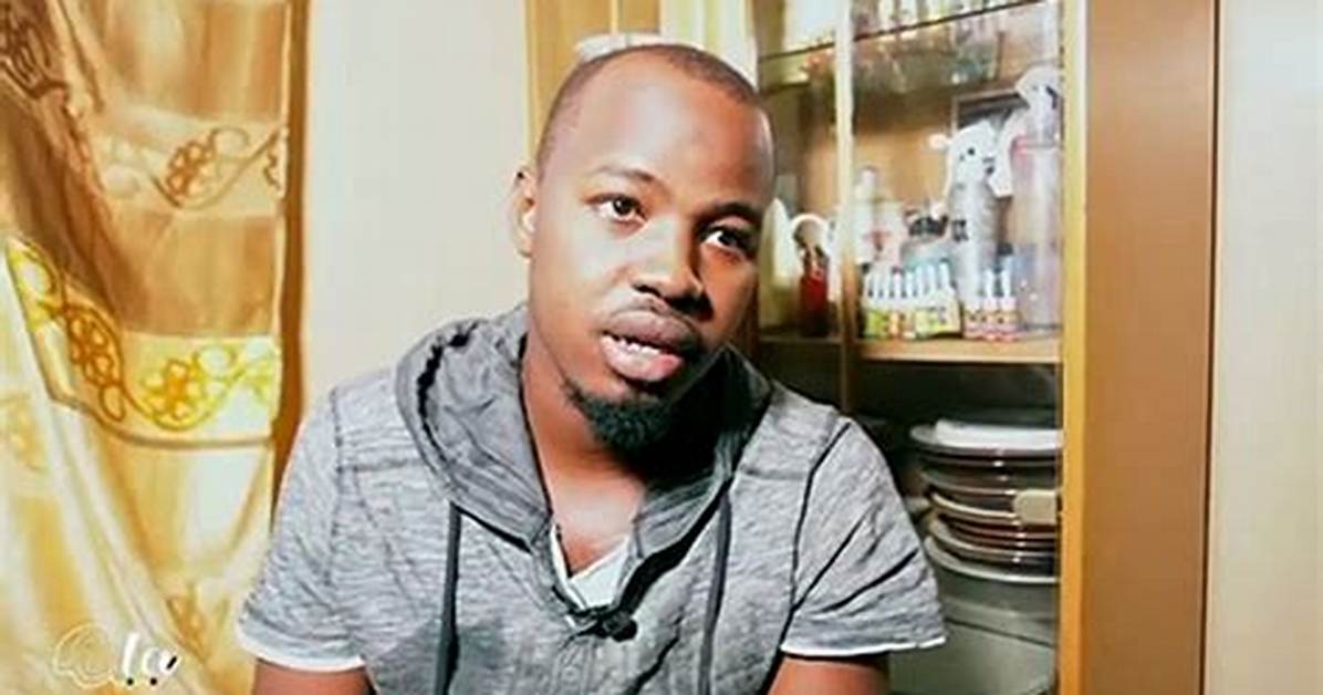 Moussa Demb%C3%A9L%C3%A9 Girlfriend Net Worth Tattoos Smoking 150. Jpg