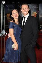 Tom Hiddleston’s Dating History — the Girls Who Came Before Taylor Swift – Hollywood Life