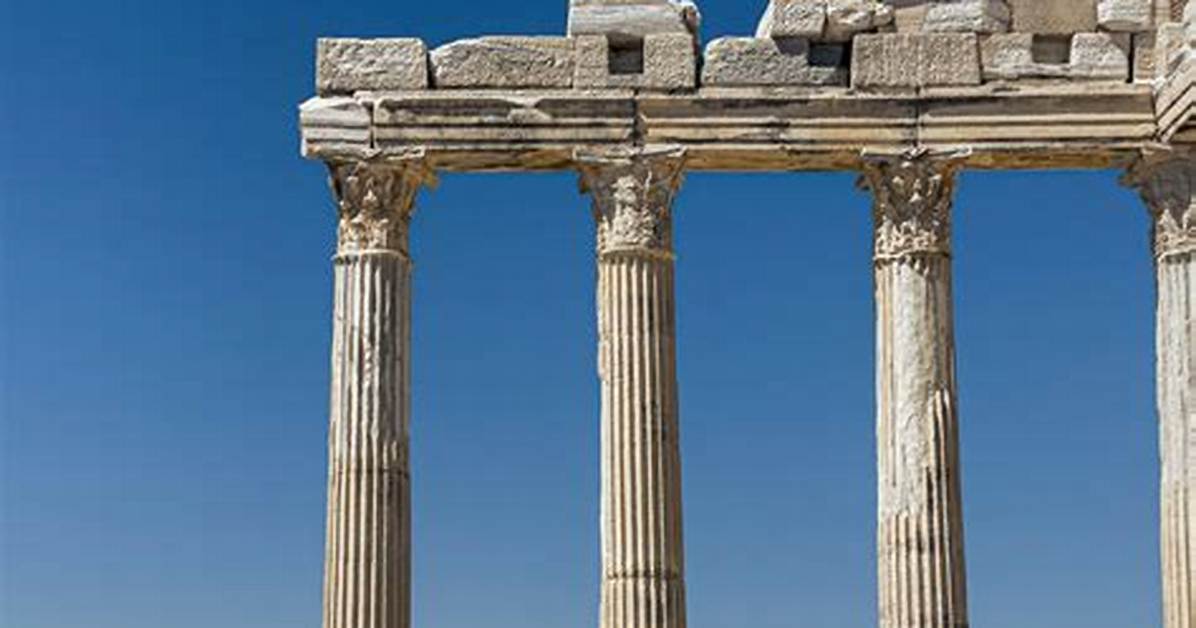 What Are the Columns on Buildings Called?