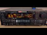 What Are the Specs of a Pioneer Vsx 522?