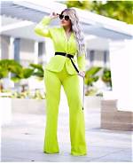 What Goes with Neon Green Clothes?