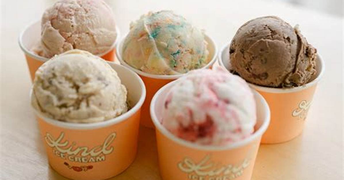 What Kind of Ice Cream to Use for Banana Split?