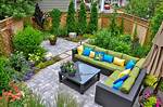 What Should My Backyard Be Like for My Dog?