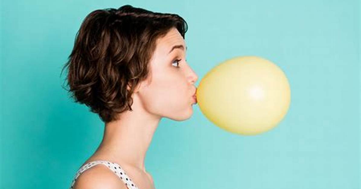 Who Invented Blowing Bubbles with Gum?